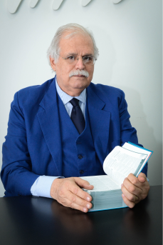 Oliveira Prado - Fundador